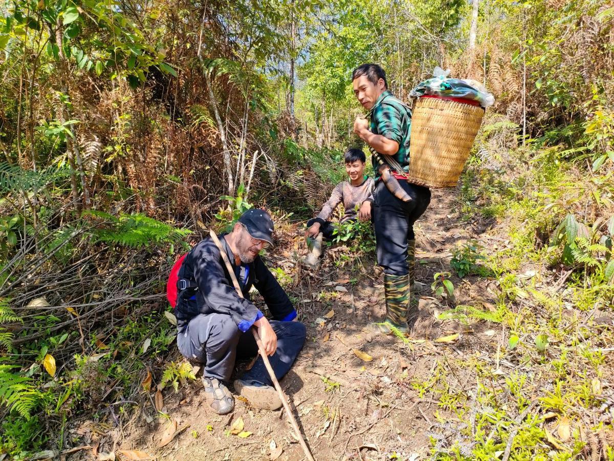 Indigenous Homestay- Trek- Food- Bus Mu Cang Chai 外观 照片