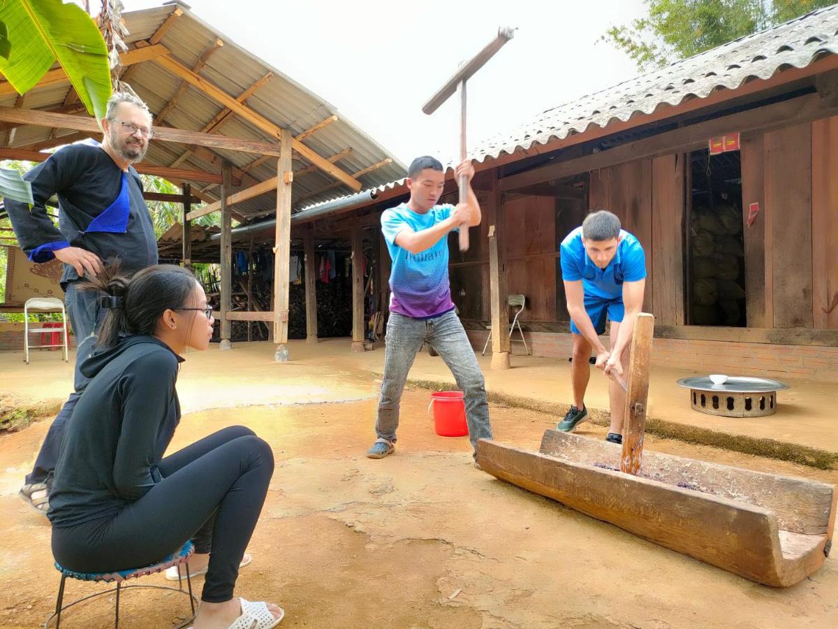 Indigenous Homestay- Trek- Food- Bus Mu Cang Chai 外观 照片