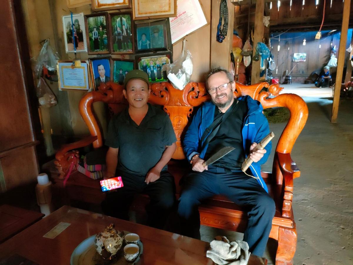 Indigenous Homestay- Trek- Food- Bus Mu Cang Chai 外观 照片