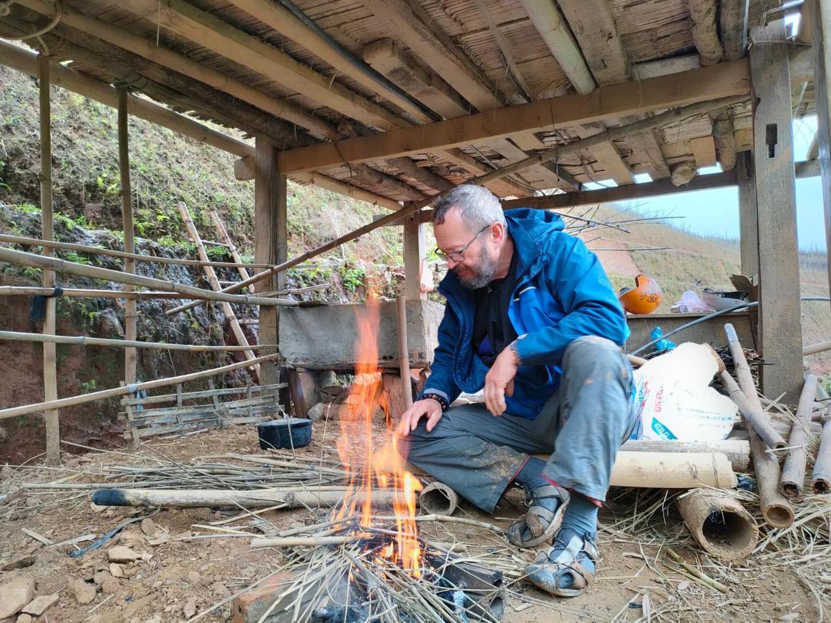 Indigenous Homestay- Trek- Food- Bus Mu Cang Chai 外观 照片