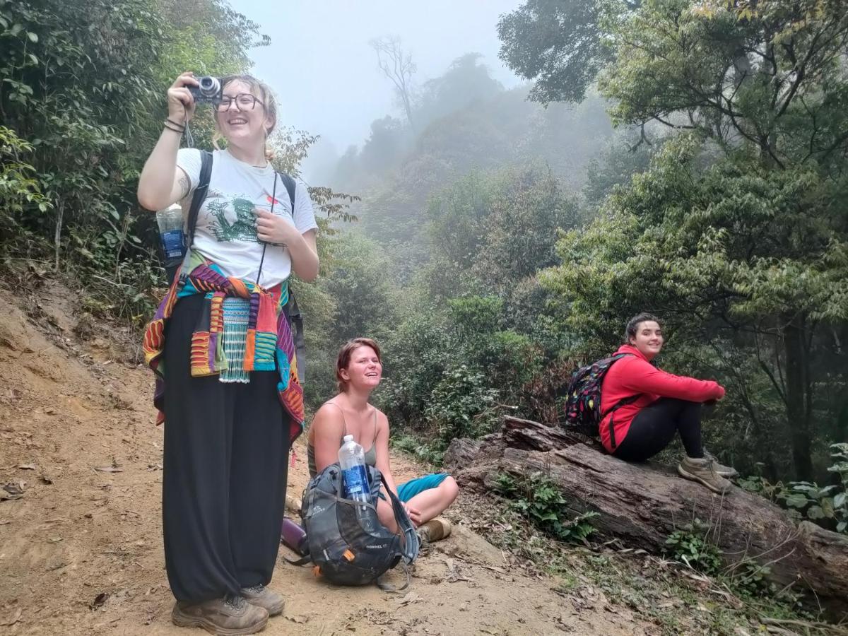 Indigenous Homestay- Trek- Food- Bus Mu Cang Chai 外观 照片