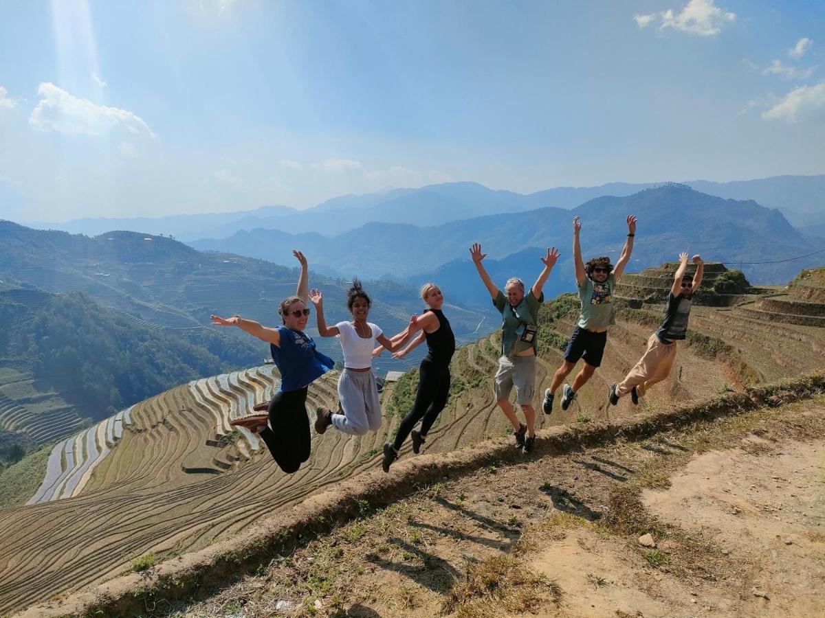 Indigenous Homestay- Trek- Food- Bus Mu Cang Chai 外观 照片