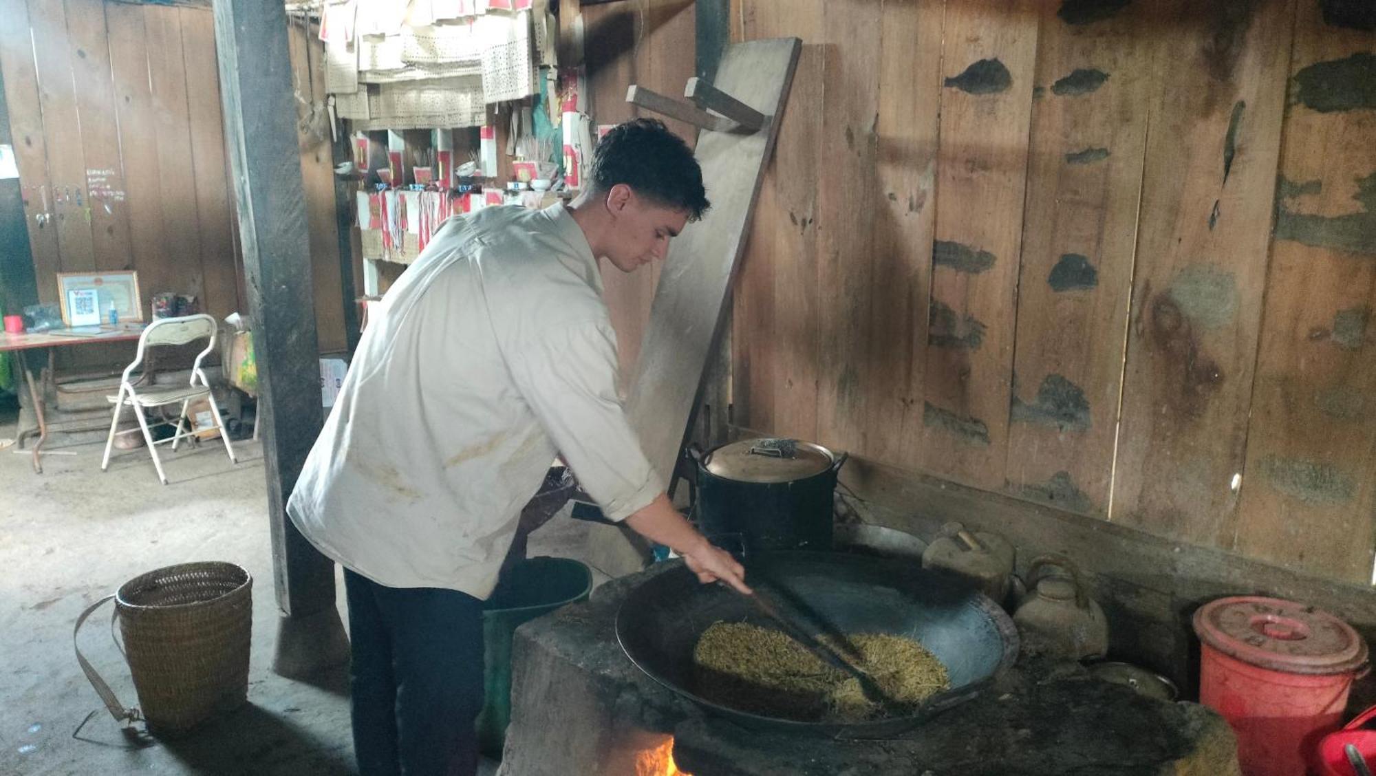 Indigenous Homestay- Trek- Food- Bus Mu Cang Chai 外观 照片